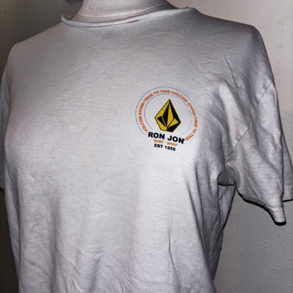 Volcom Ron Jon Surf Shop graphic t shirt size small - Picture 2 of 4
